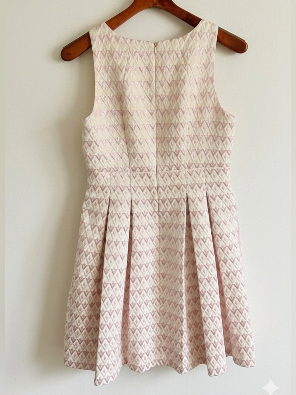 Vince Camuto Metallic Pink Diamond Jacquard Fit & Flare Dress Mini Party Guest - Picture 2 of 7